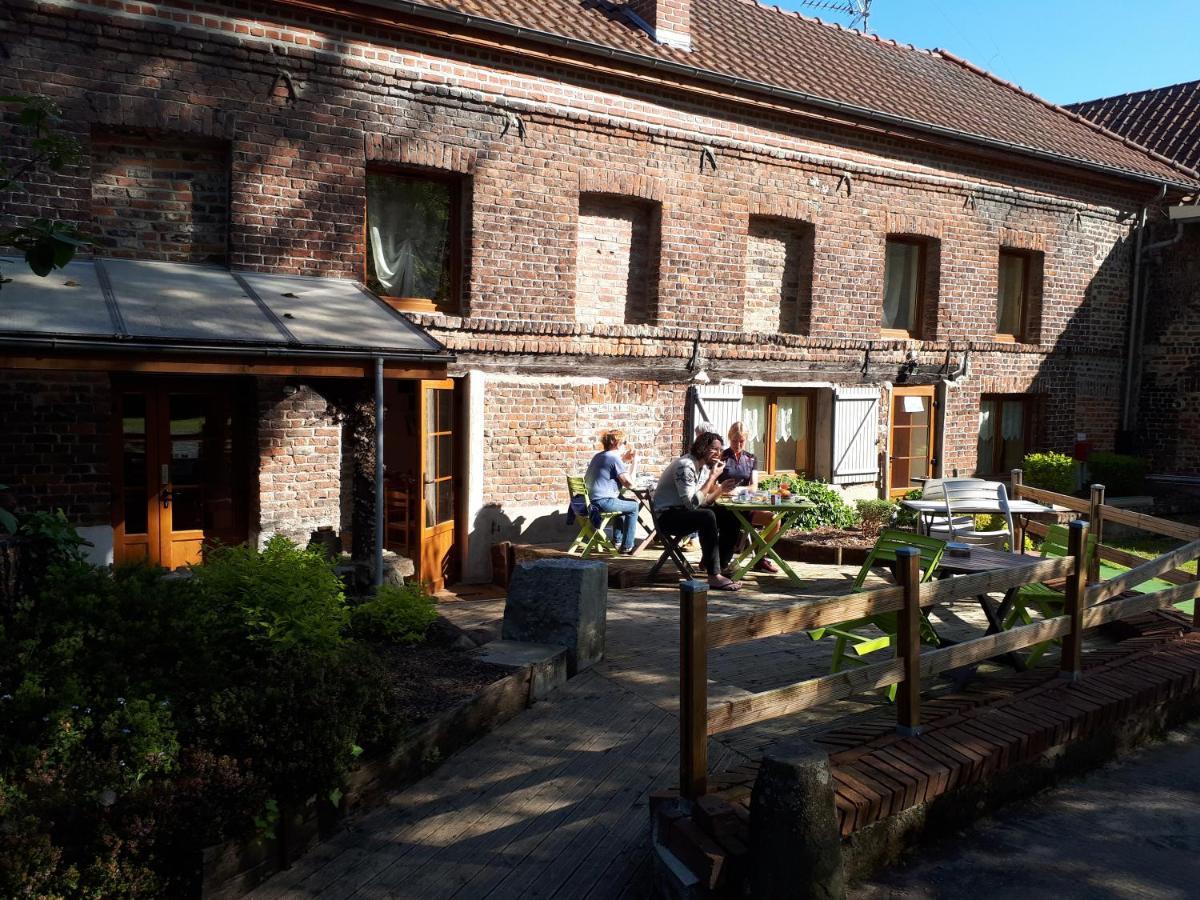 Auberge Du Bord Des Eaux - Demi-Pension Assuree Sur Reservation Saint-Amand-les-Eaux Exterior photo