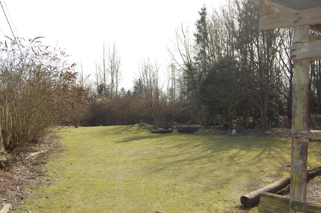 Auberge Du Bord Des Eaux - Demi-Pension Assuree Sur Reservation Saint-Amand-les-Eaux Exterior photo